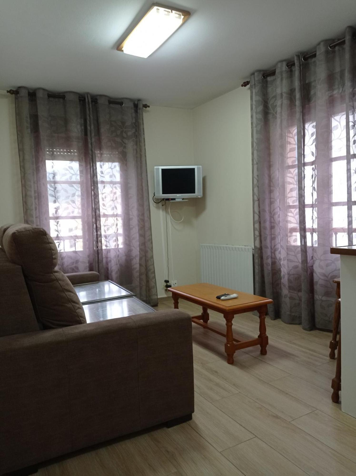 Hotel Los Robles Onís Buitenkant foto